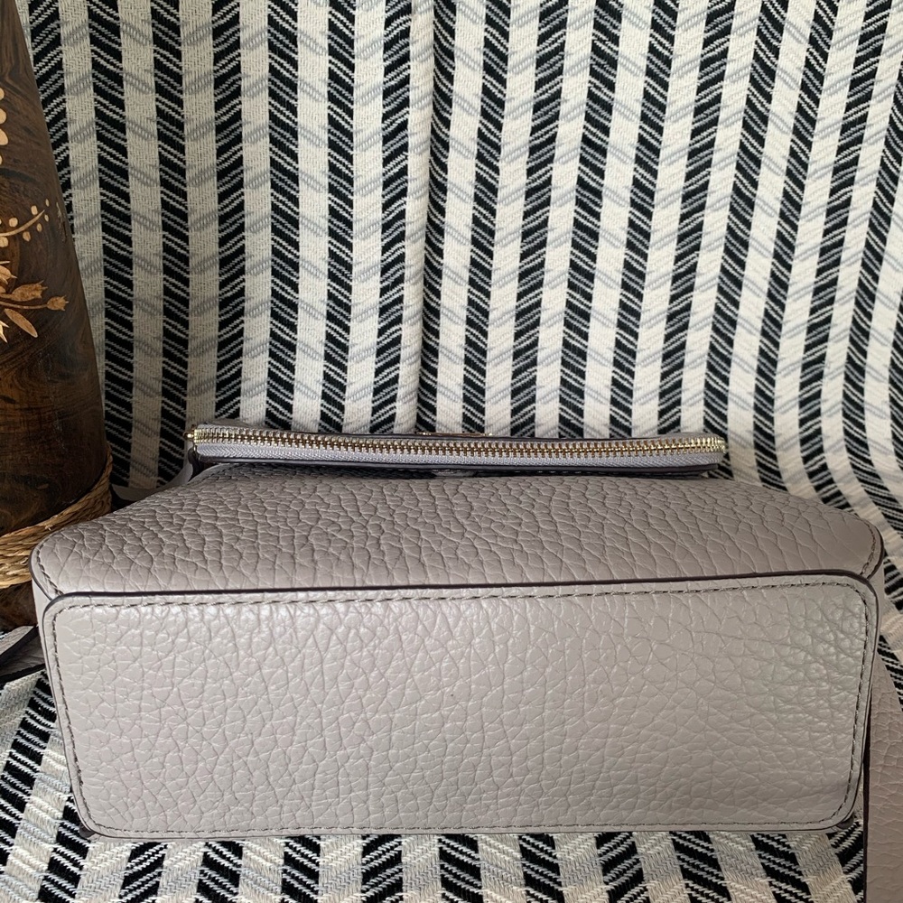 Kate spade leather crossbody gray Berrin carter - Picture 7 of 8